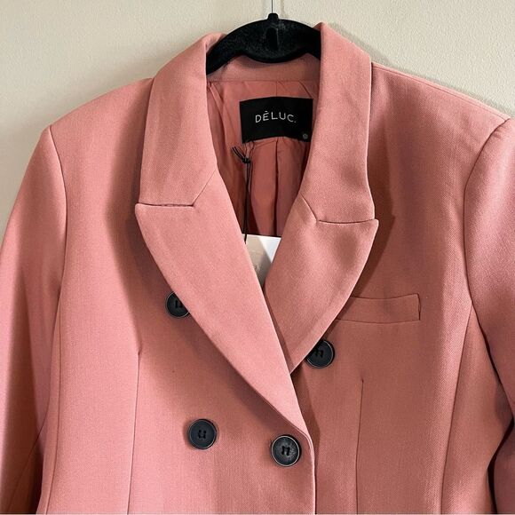 ✨ Deluc Women’s Salmon Coral Sabrina Double Breasted Blazer Small NWT - Picture 2 of 9